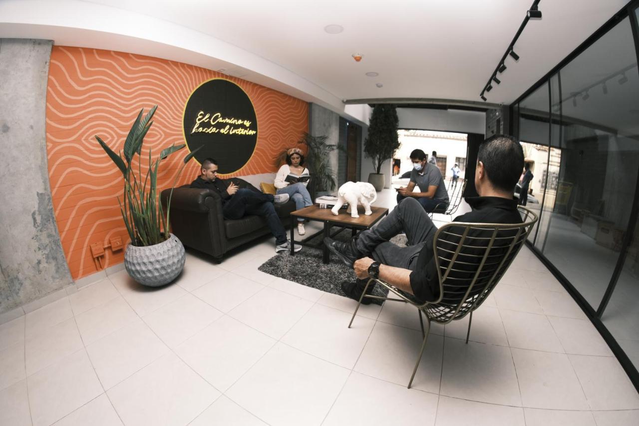 Inverso Cl 47 Coliving Medellin Exterior photo